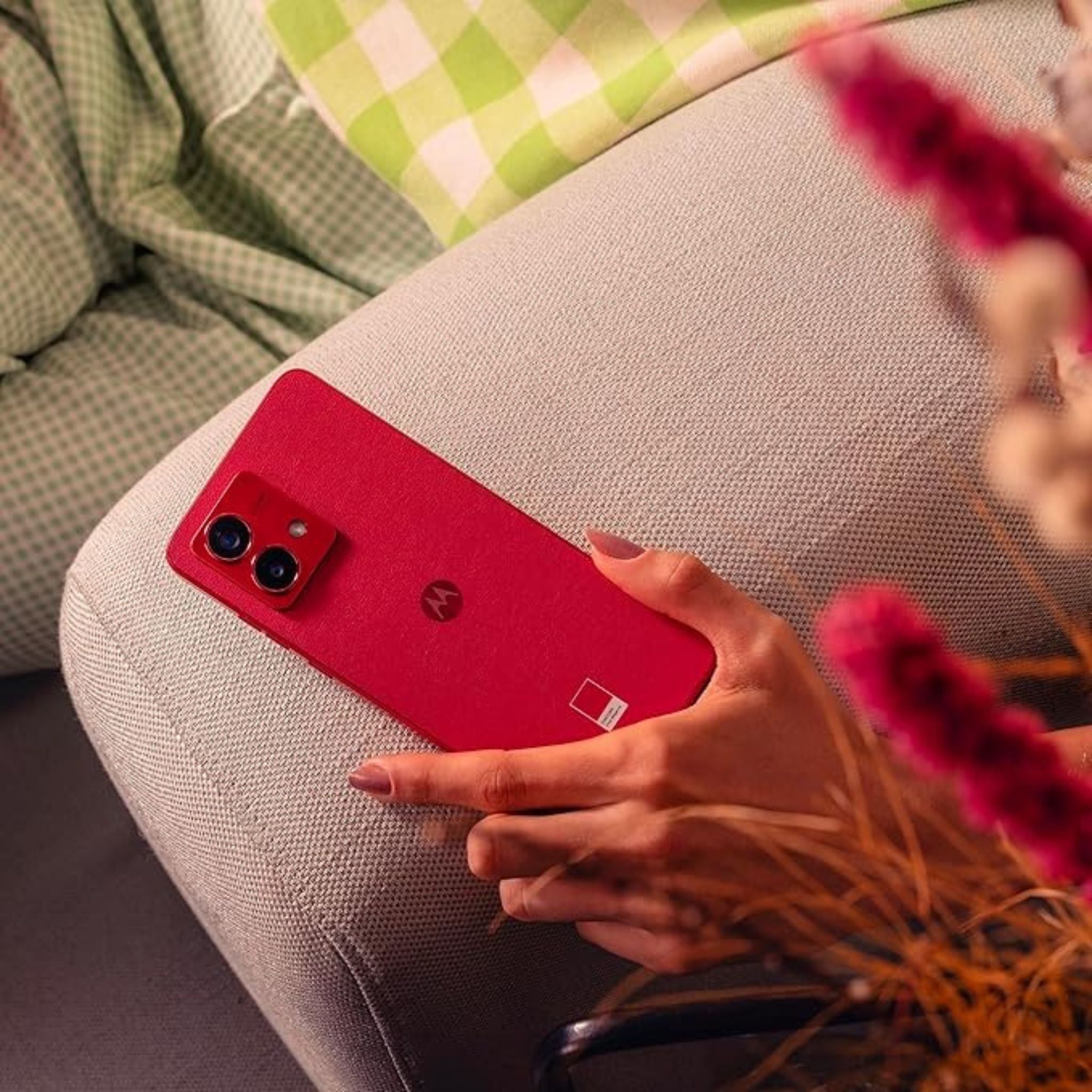 Motorola Moto G84 5G, Dual SIM 8GB RAM 256GB ROM - International Version -Viva Magenta